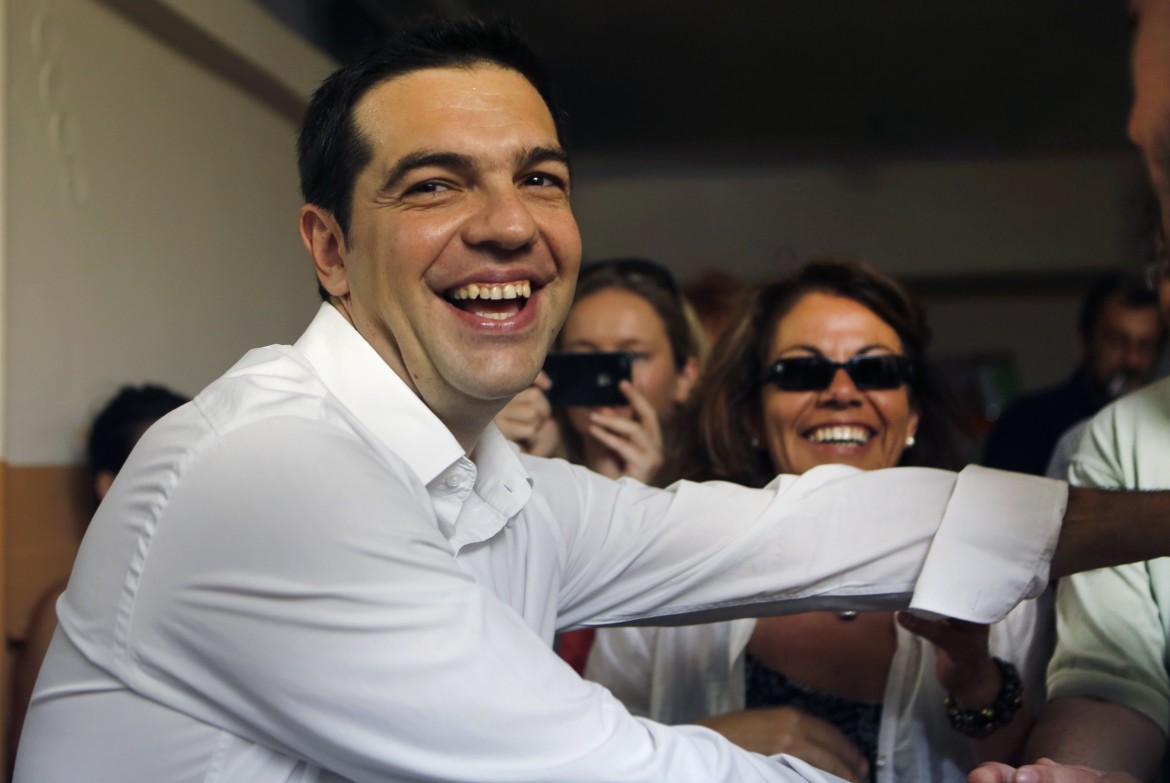 Tsipras: «Un errore sostenere Kiev»