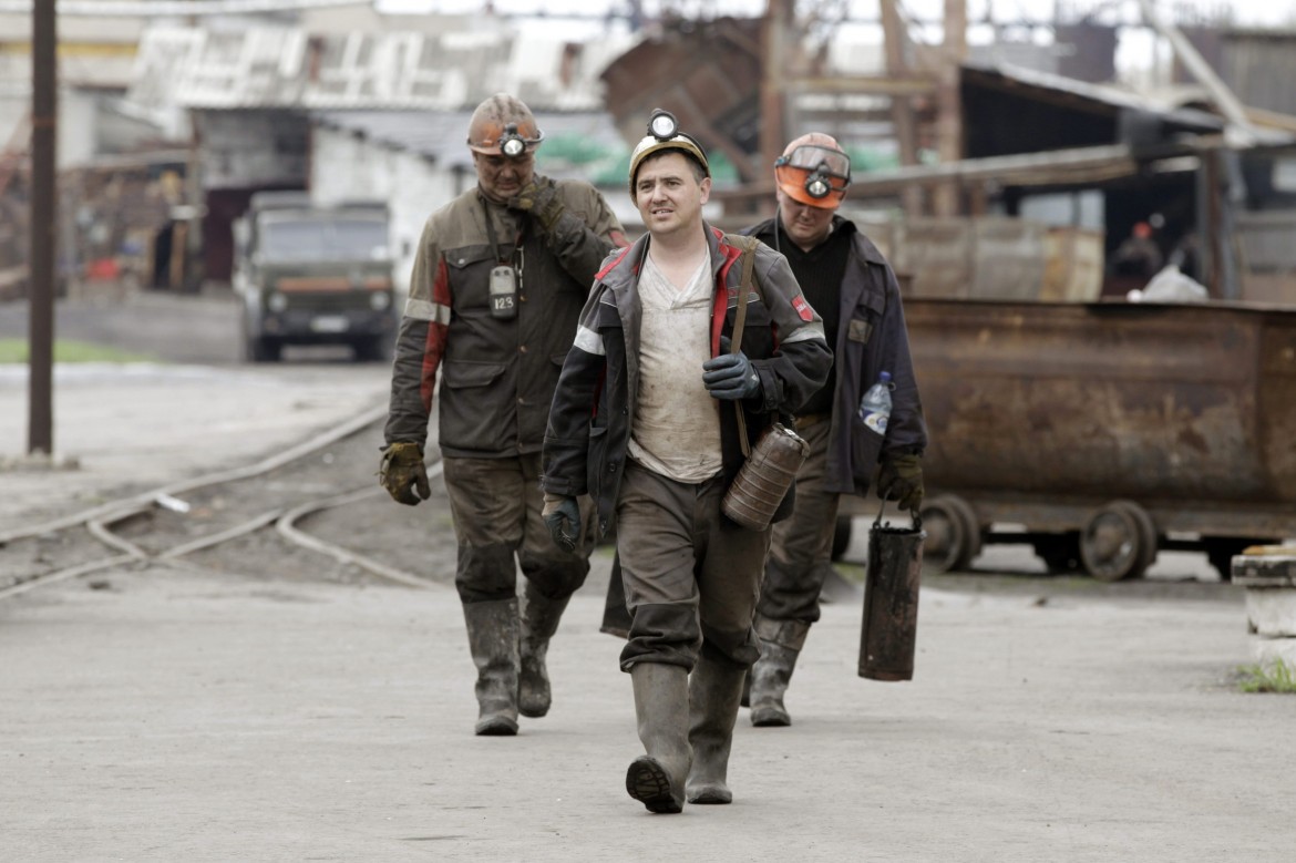 Ucraina, anche i minatori in rivolta