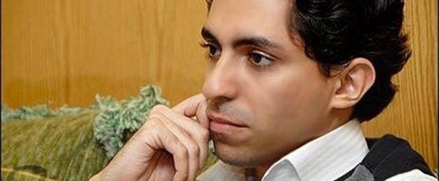 Arabia saudita, frustato in pubblico il blogger Raif Badawi