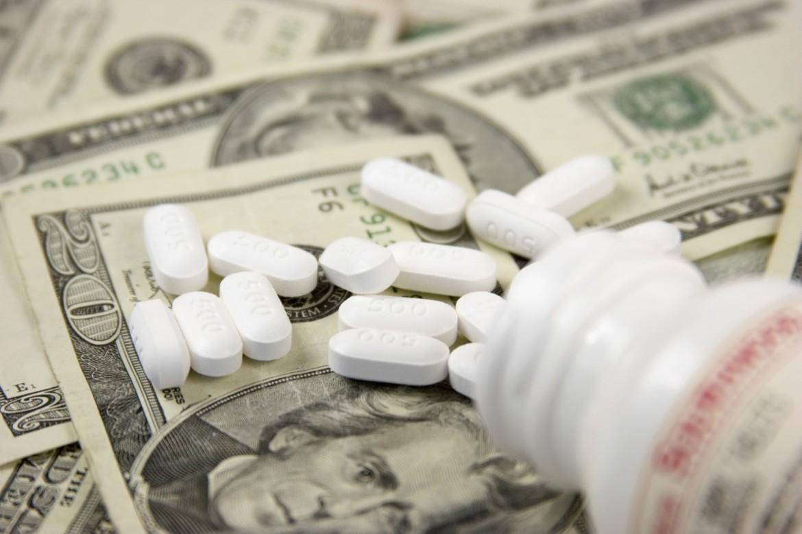 Disastro doloso, Roche e Novartis indagate per il cartello dei farmaci