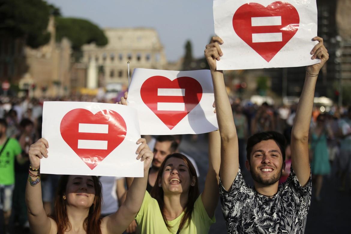 Unioni gay, Italia condannata