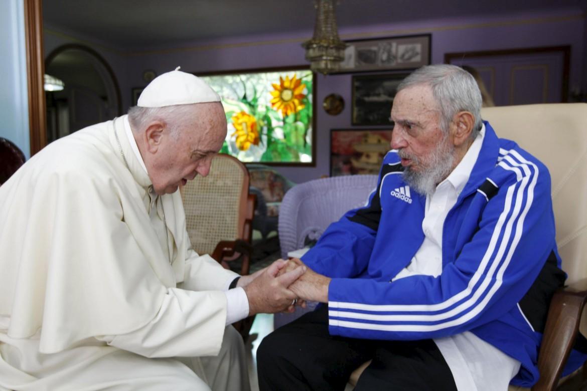 Bergoglio e Castro, quei rivoluzionari prodotti dai gesuiti