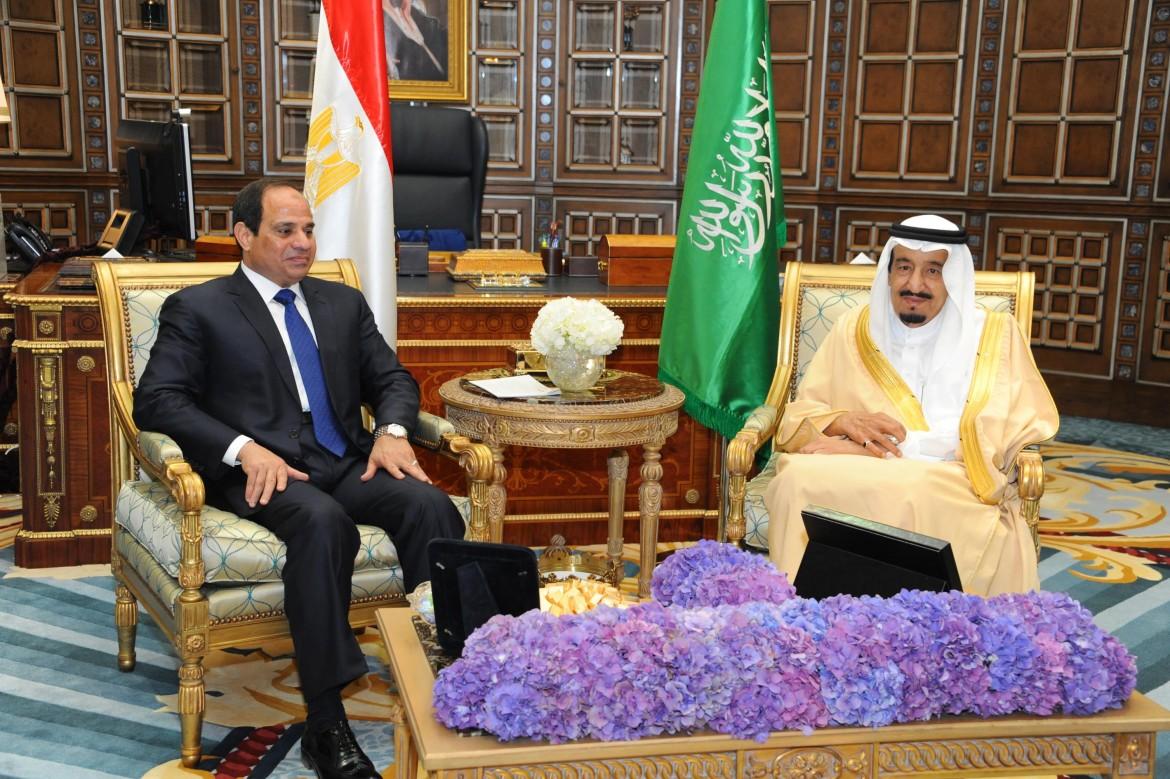 Re Salman al Cairo per salvare al Sisi