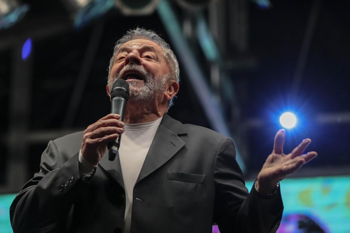 Lula denuncia quattro giudici