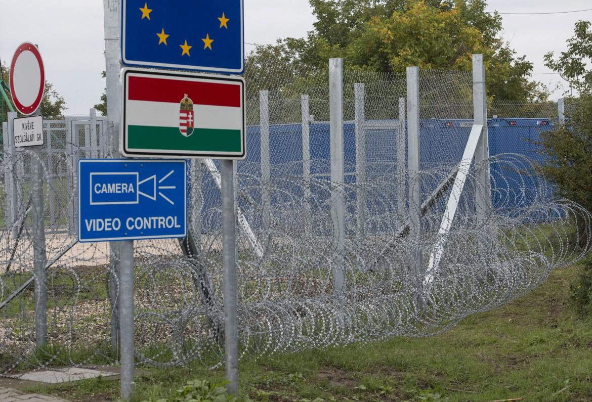 Ungheria, basi militari al confine con la Serbia