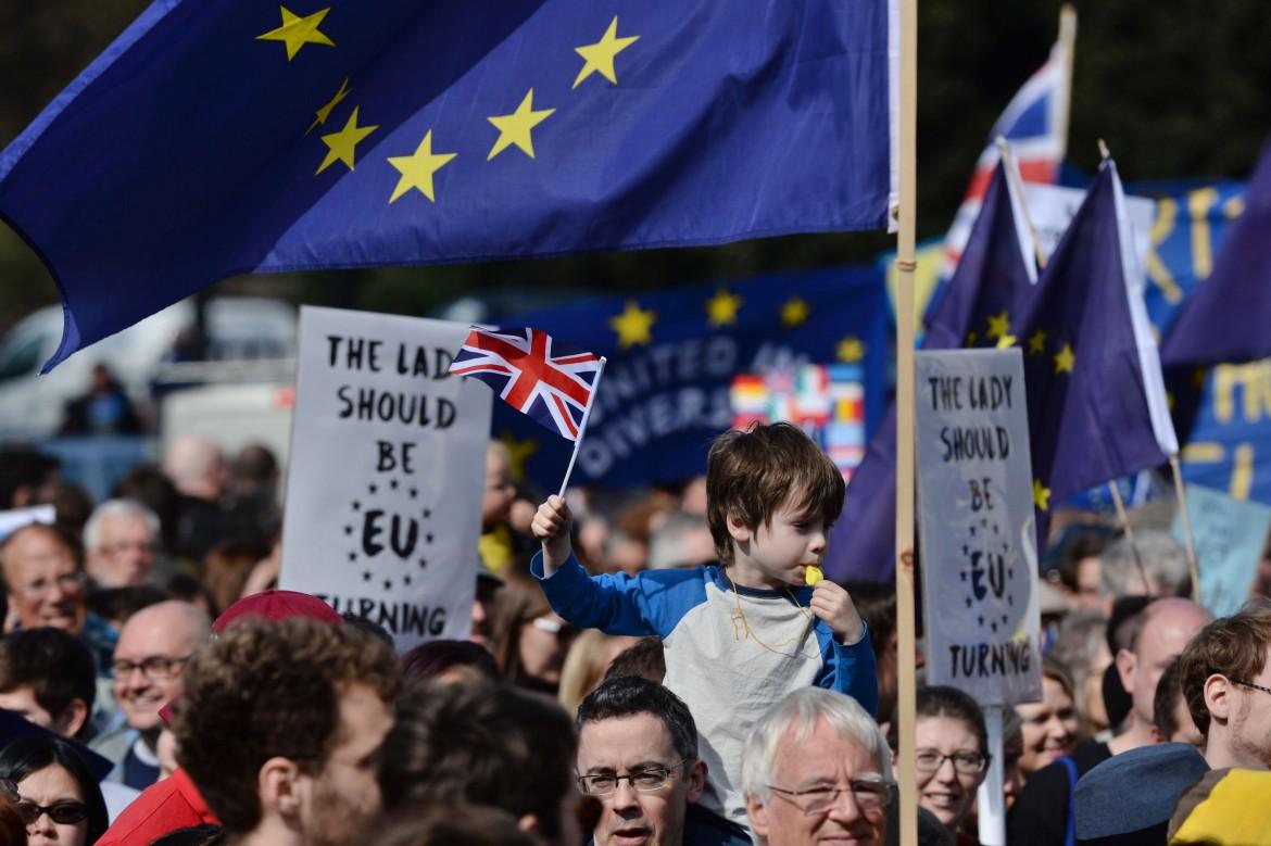 «March for Europe», a Londra scende in piazza il popolo degli «anti-Brexit»