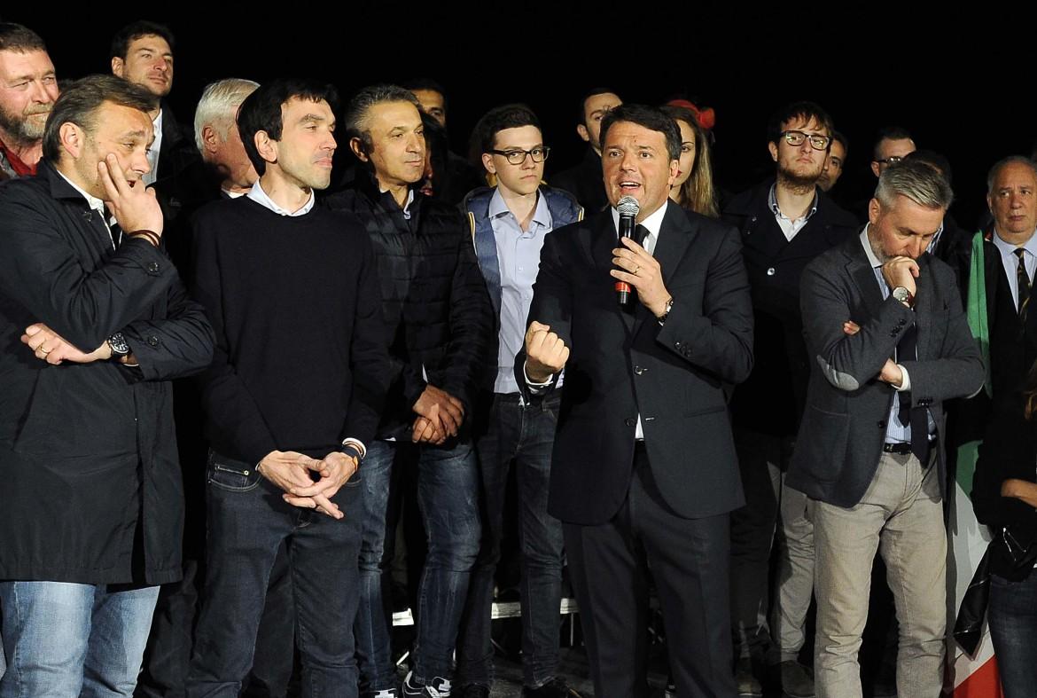 Pd, dopo le primarie per. Renzi scoppia la ’grana’ delle alleanze
