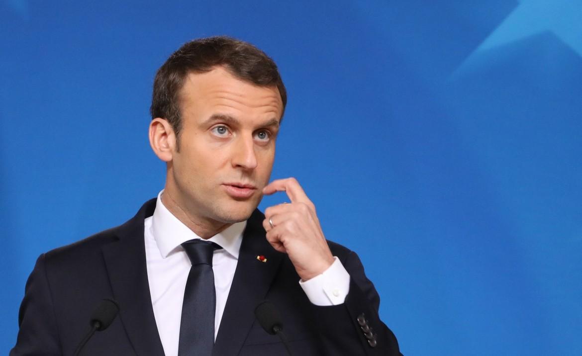 Macron giustifica l’attacco in Siria