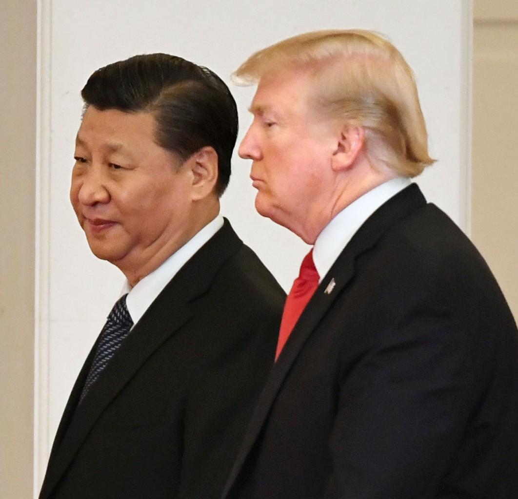 Trump sbraita e «twitta», Pechino chiude accordi