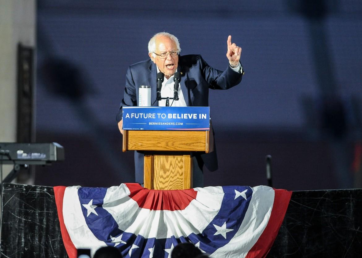 Il caos democratico per fermare Bernie Sanders