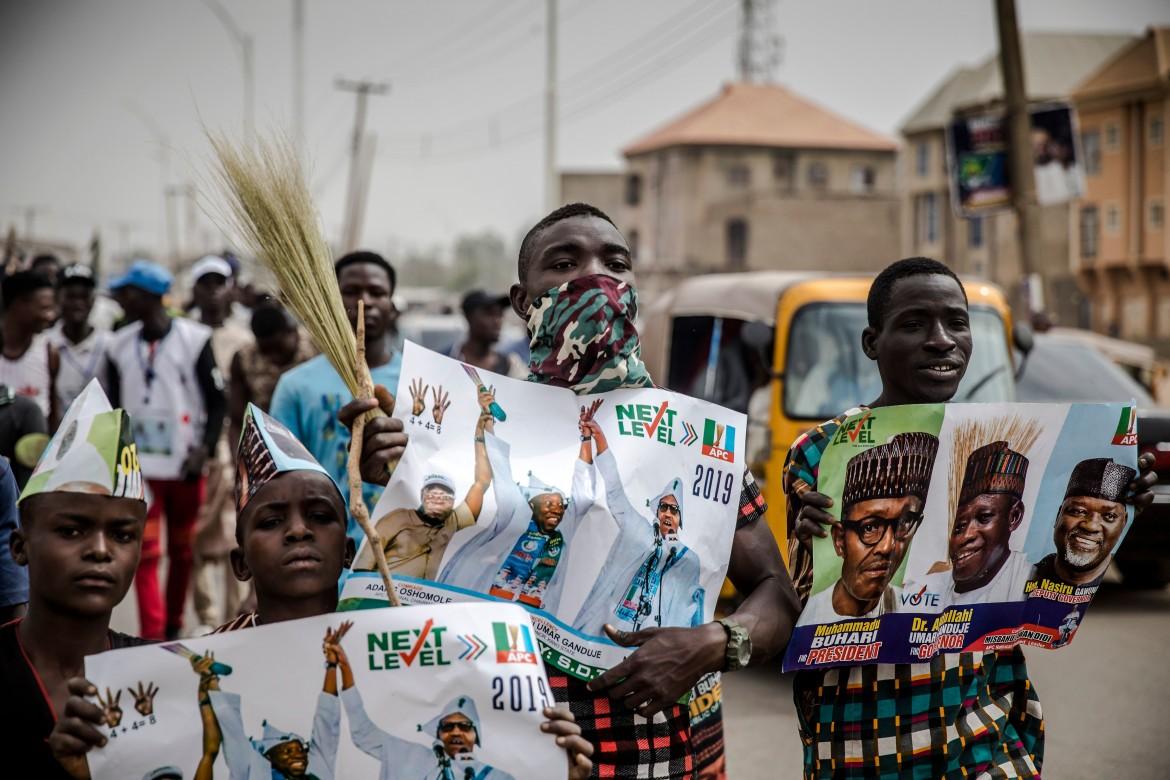 Buhari vince le elezioni in Nigeria, tra polemiche e astensionismo