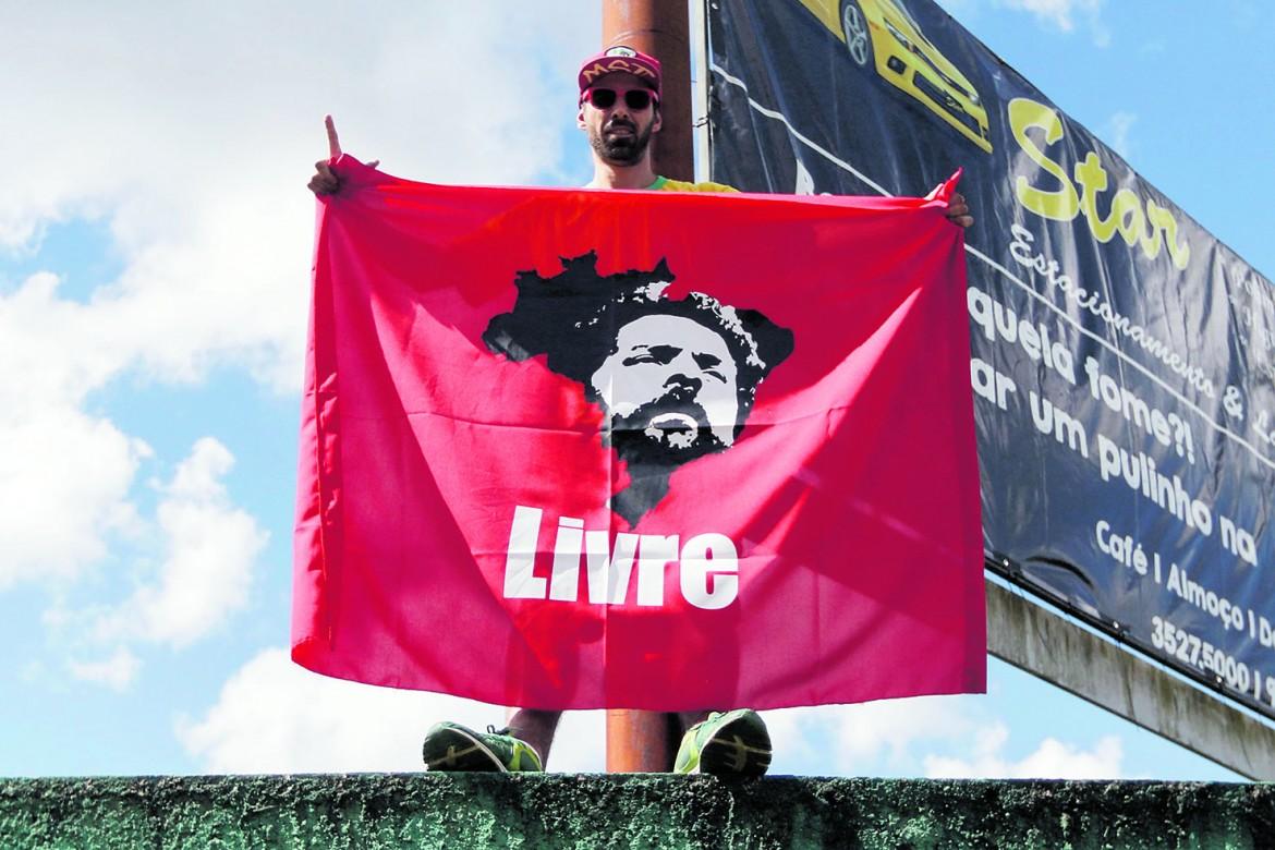 Un anno di Lula libre