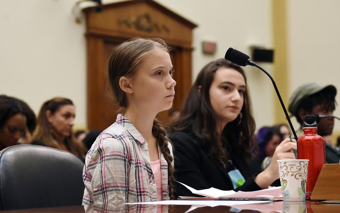 Greta striglia il Congresso Usa: «Ascoltate la scienza»