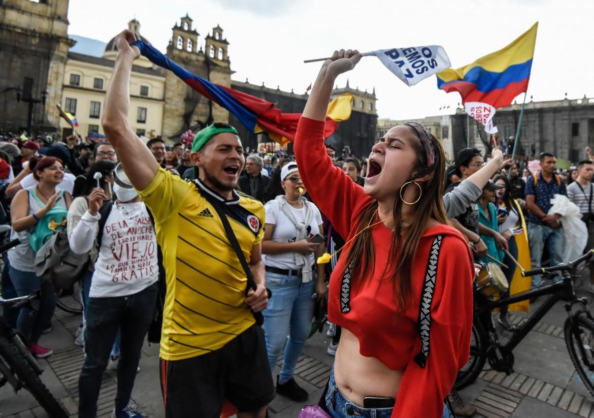 In Colombia «ci hanno rubato anche la paura»