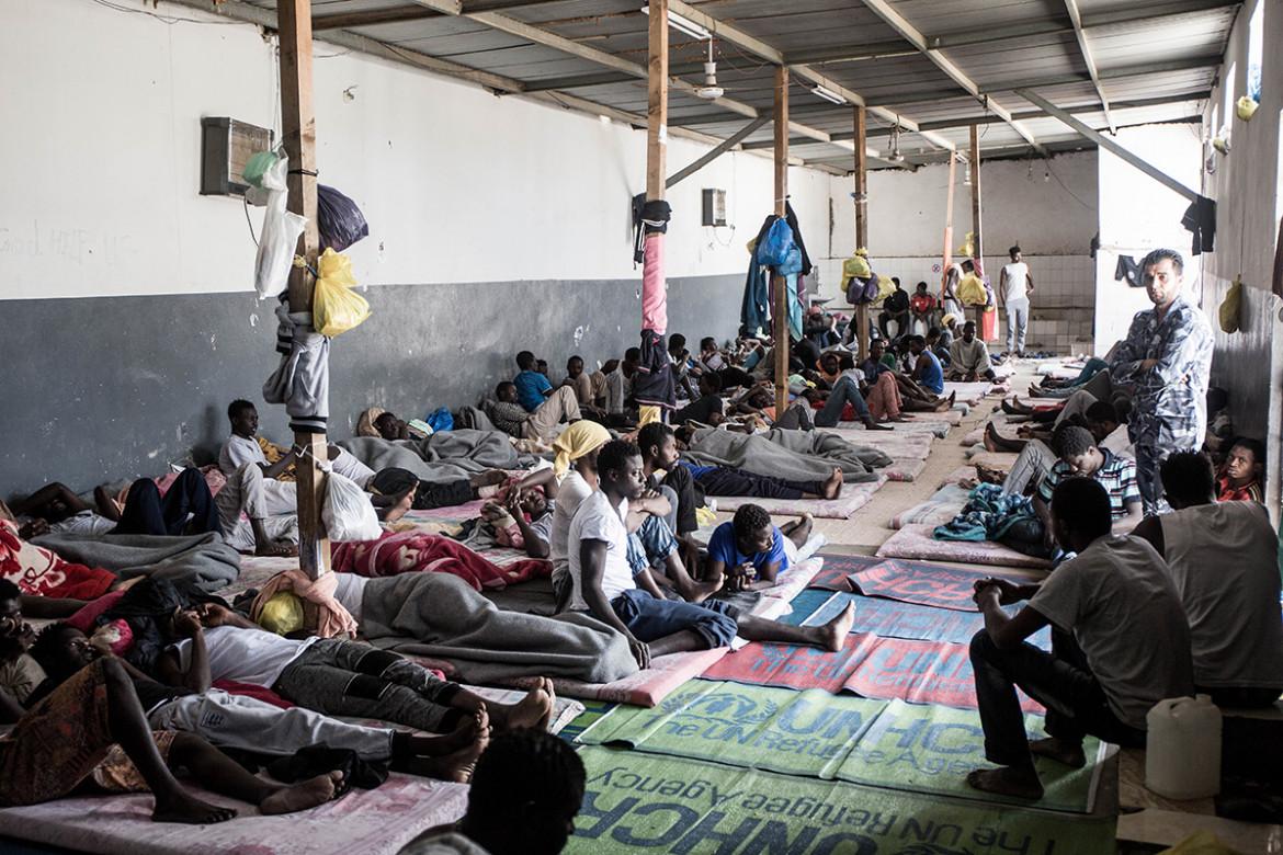 Migranti, ora la Libia promette di rispettare i diritti umani