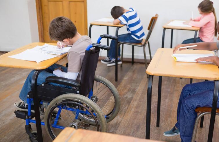 Sì alle «cordate educative» per gli studenti disabili