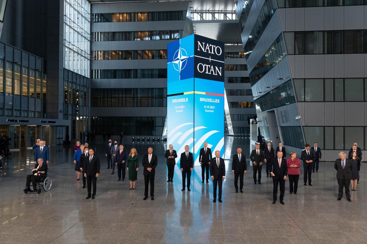 Nato-Russia, chi assedia chi?