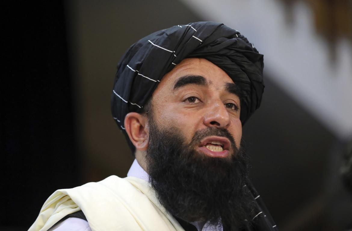 Talebani: «Danni Usa all’aeroporto ma presto lo riapriamo»
