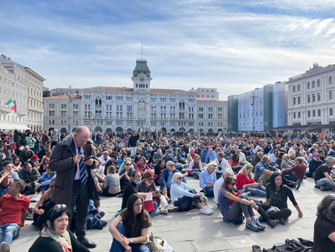 Trieste, un “Coordinamento” per allargare la protesta
