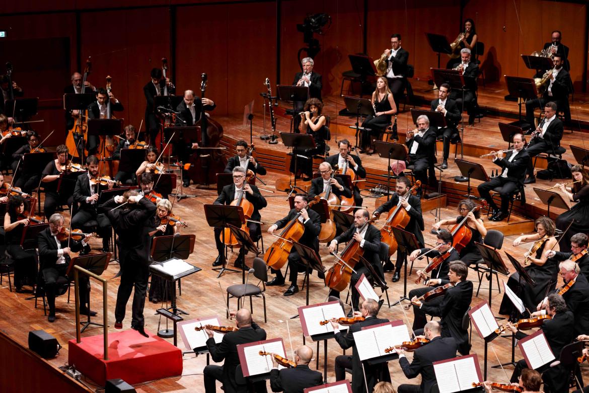 Nel dolore cosmico di Mahler, tra sinfonia e forti sentimenti