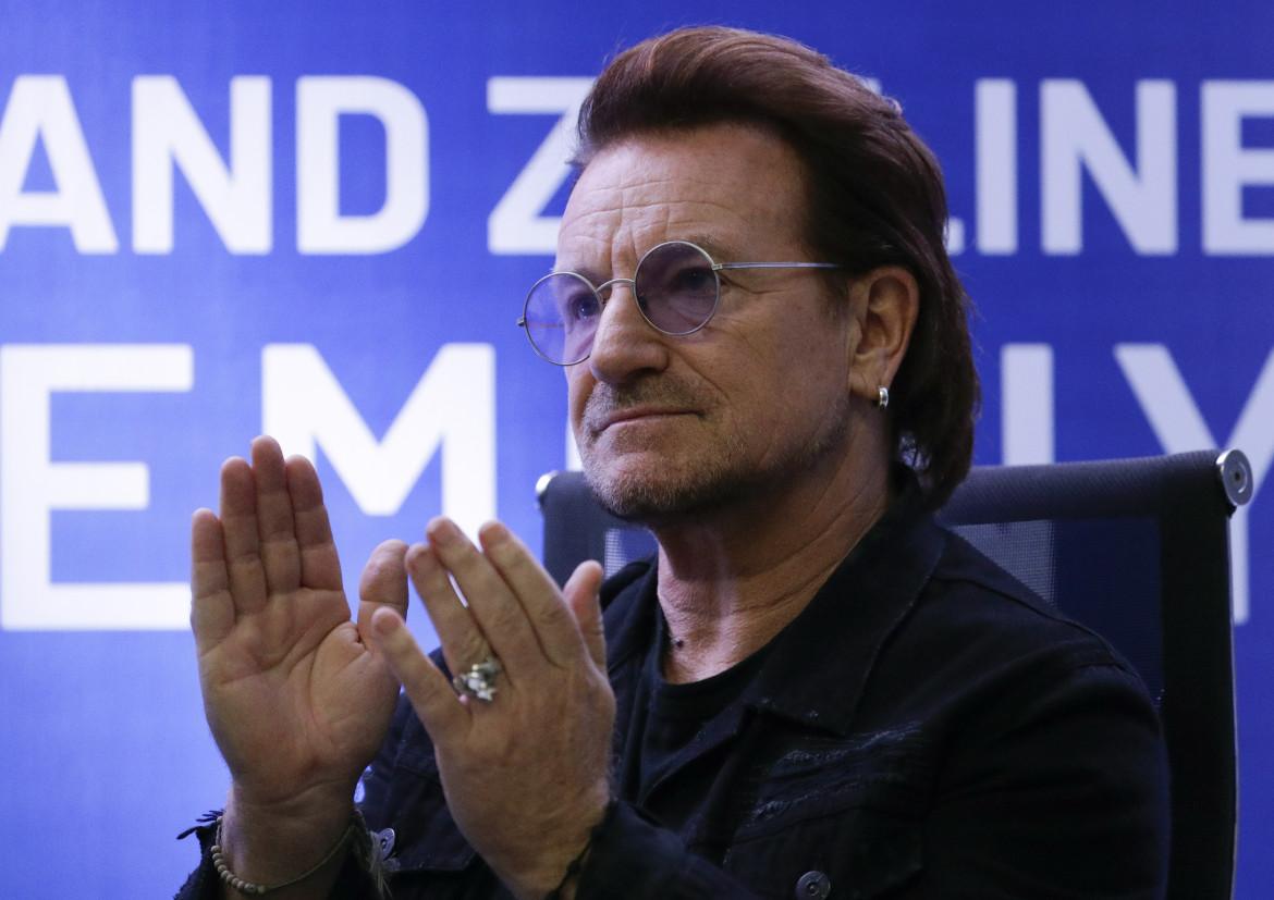 Bono, l’arte e la debolezza
