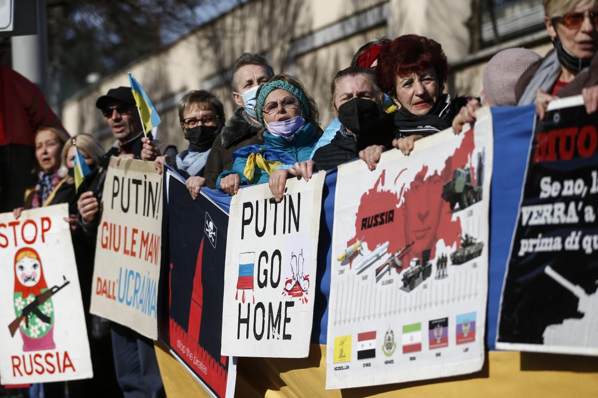 «No all’aggressione di Putin». A Roma in piazza per la pace