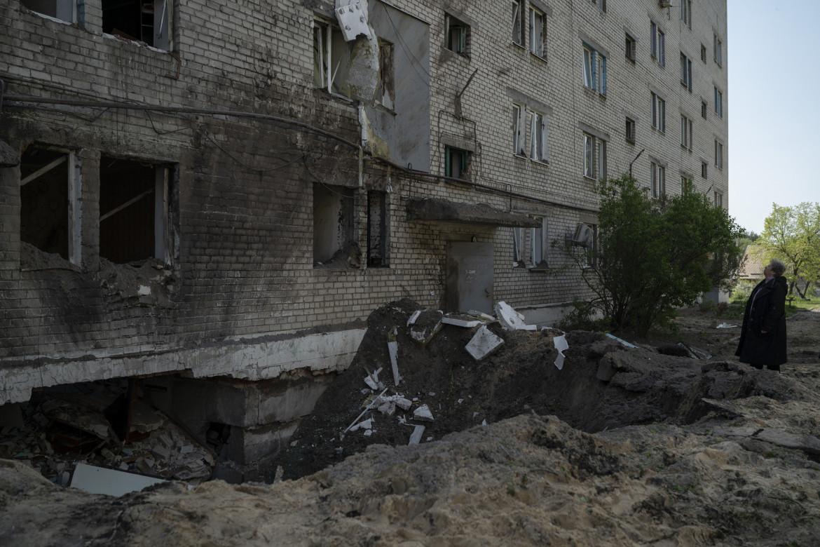 Colpiti due edifici residenziali a Mykolayiv. Filo russi alla guida di Kherson