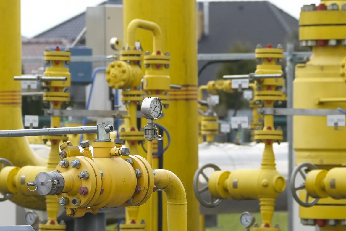 Gazprom chiude i rubinetti a Polonia e Bulgaria. Via ai «piani di emergenza»