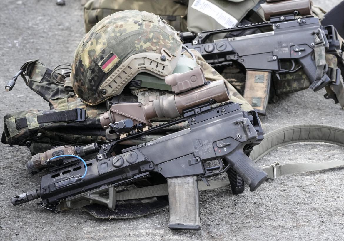 Rifornimento armi a Kiev, la Germania ha finito le scorte