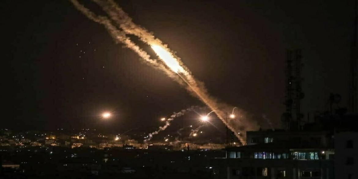 Missili israeliani sull’aeroporto di Damasco. Mosca: «Inaccettabile»