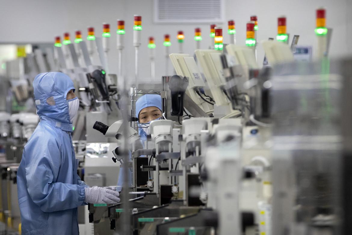 Guerra economica ma non troppo, i semiconduttori legano le mani a Xi