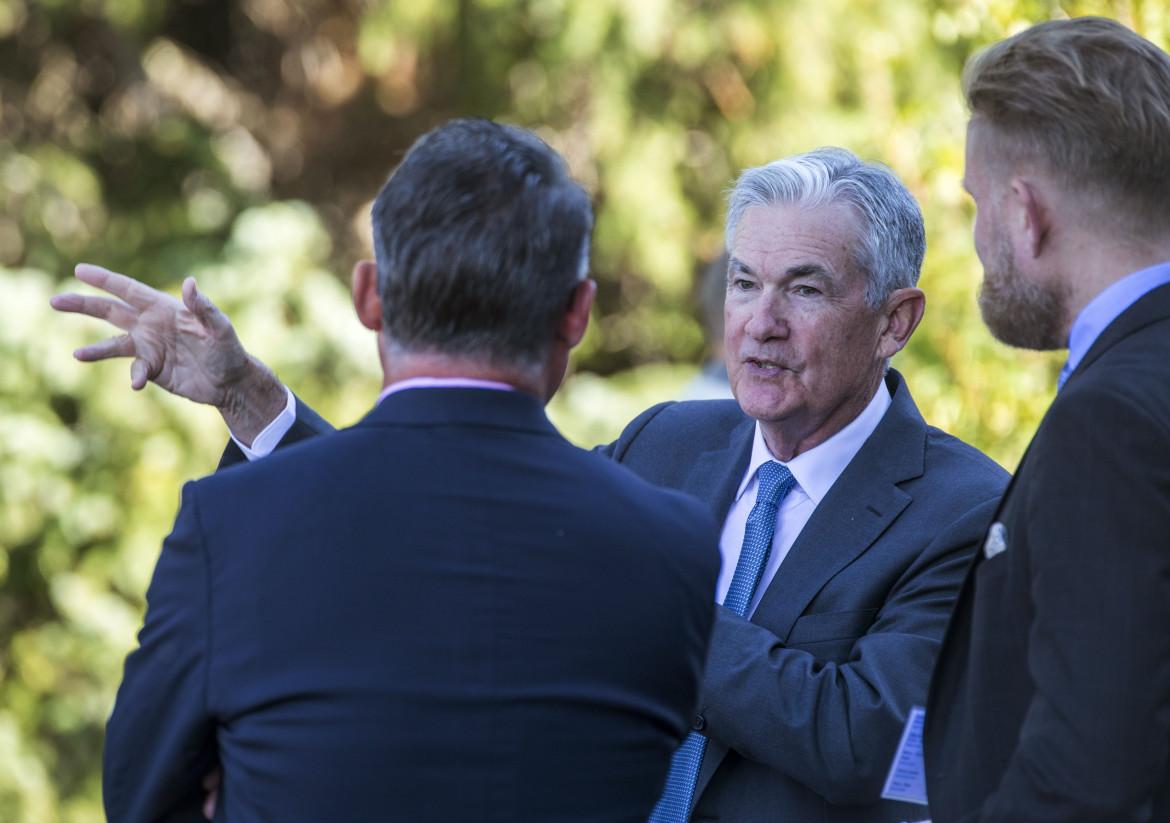 Powell: «Guerra all’inflazione necessaria ma non indolore»