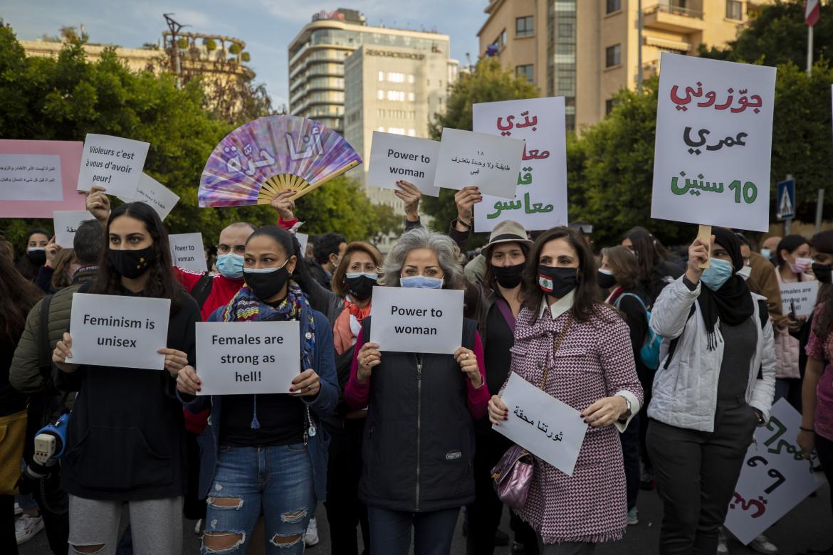 Il Libano in crisi che odia le donne