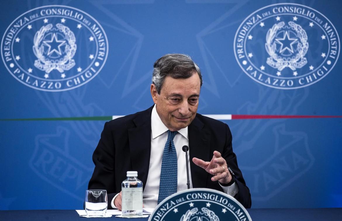 L’ultimo miracolo di Draghi – Pil 2022 migliora – prima del diluvio bollette