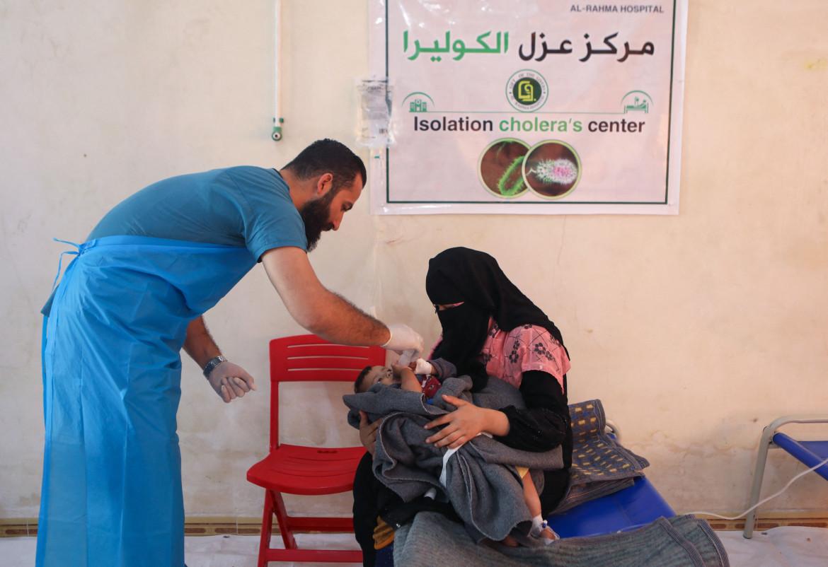Siria, avanzano la diffusione del colera e i qaedisti di Hts