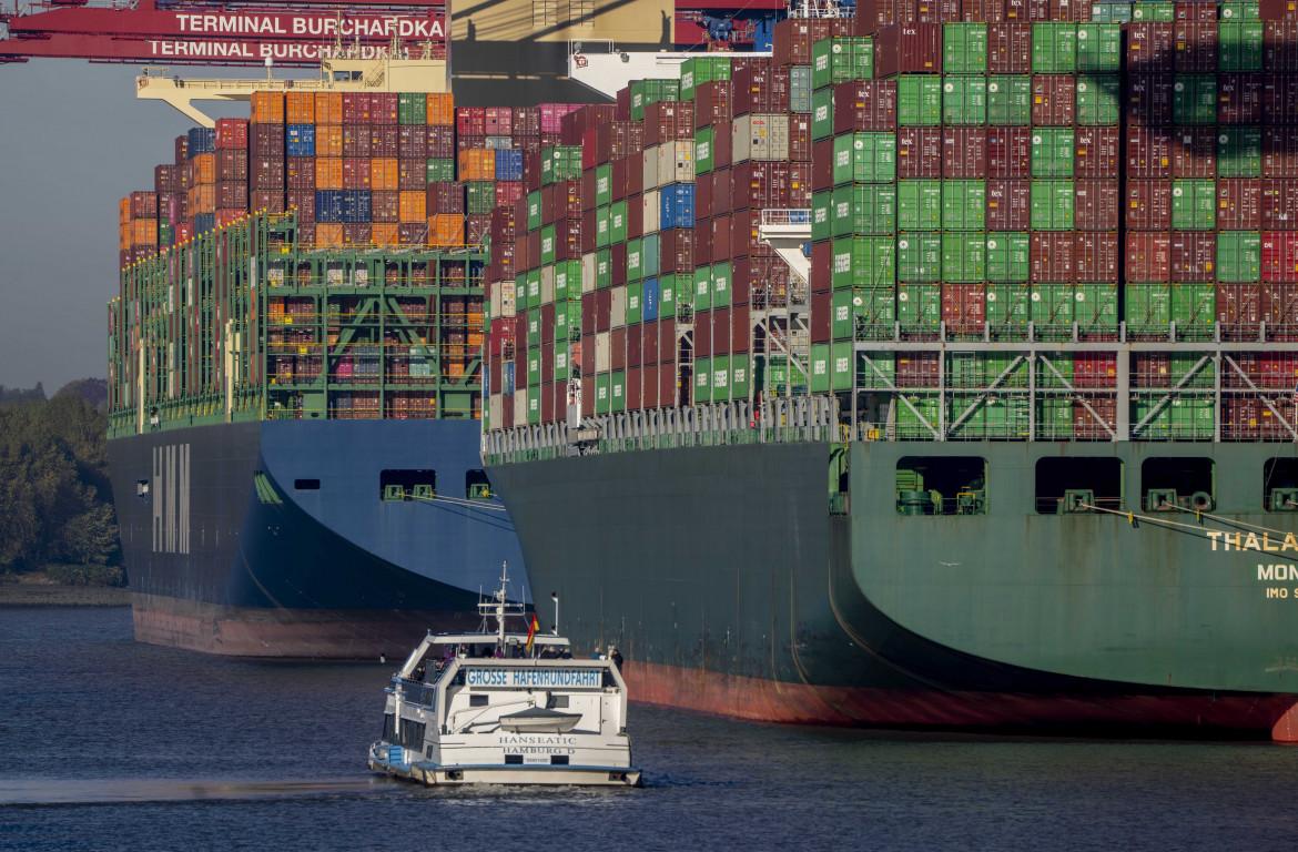 La Cina si prende un pezzo del porto di Amburgo
