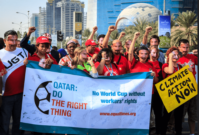 Mondiali in Qatar, Hrw chiede un risarcimento per i lavoratori migranti