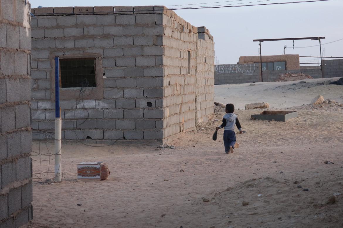 Bambini e anziani, le categorie più a rischio nei campi profughi saharawi per le crescenti carenze alimentari e sanitarie foto Gianluca Diana
