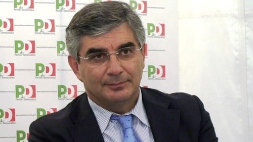 D’Alfonso vince subito. Chiodi: «Trend nazionale»