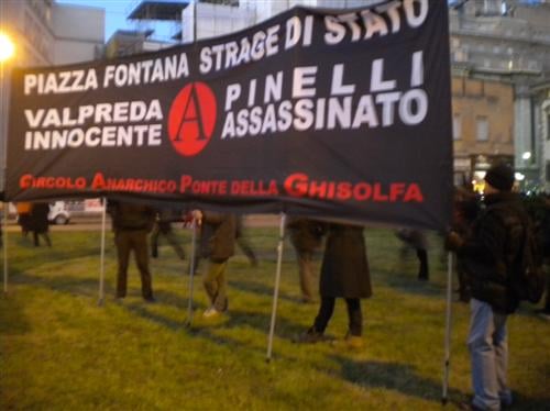 Milano non dimetica piazza Fontana e l’anarchico Pinelli