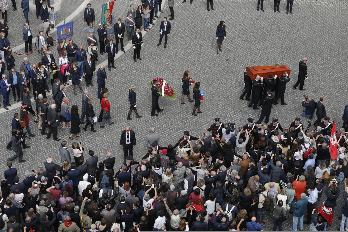 funerali ingrao montecitorio lapresse 4