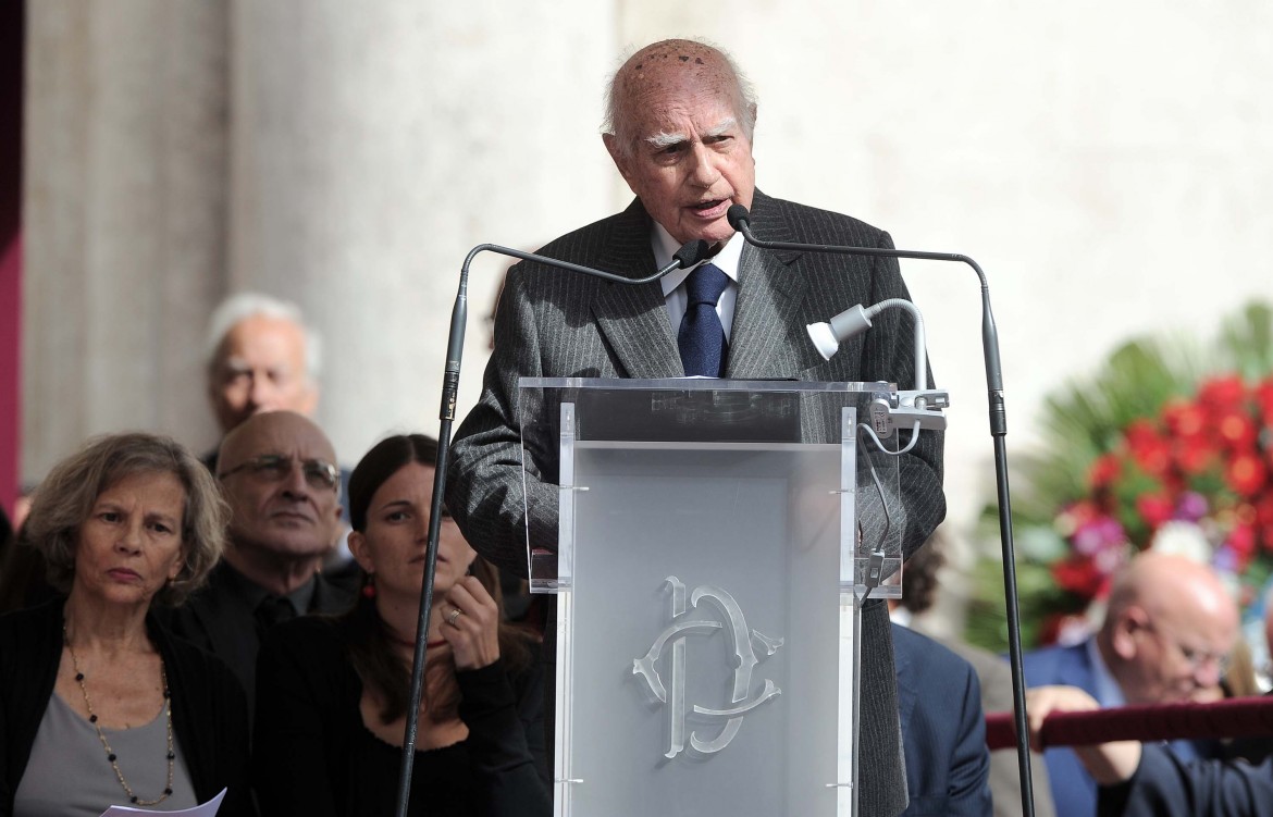 funerali ingrao montecitorio reichlin foto fabio cimaglia lapresse