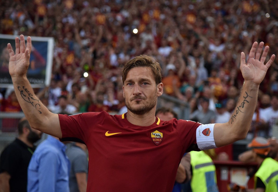 totti addio al calcio 3 xinhua