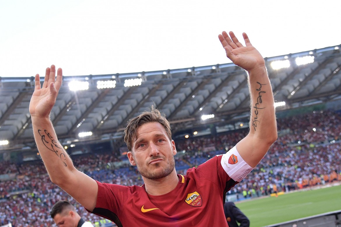 totti giro di campo 2