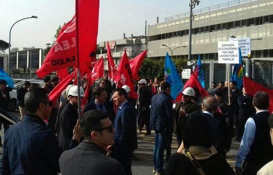 Condotte muore immobile nel silenzio, in 3mila scioperano ancora per salvarla