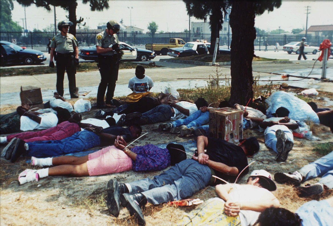 ap920430063-riot-rodney-king-los-angeles-1992