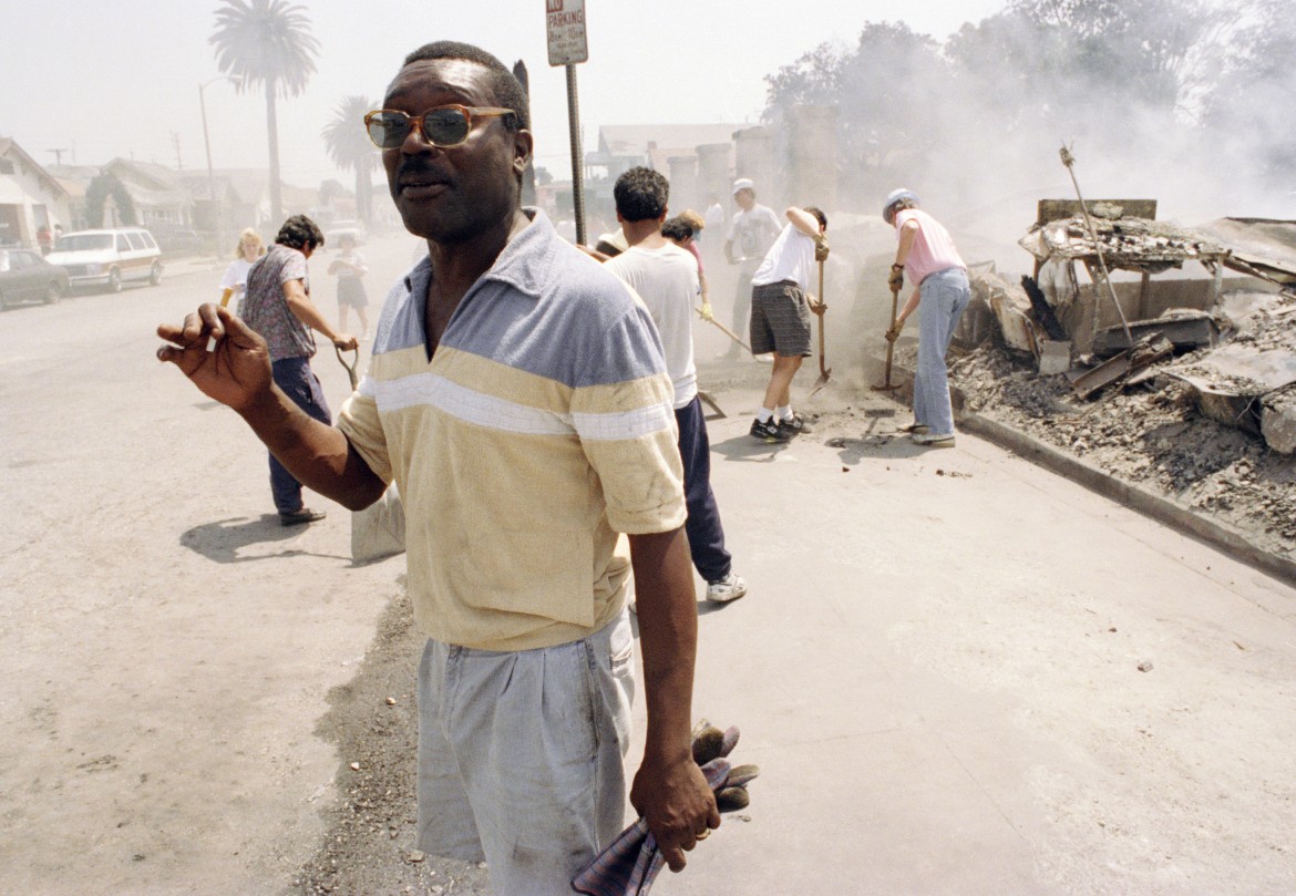 ap9205031330-riot-rodney-king-los-angeles-1992