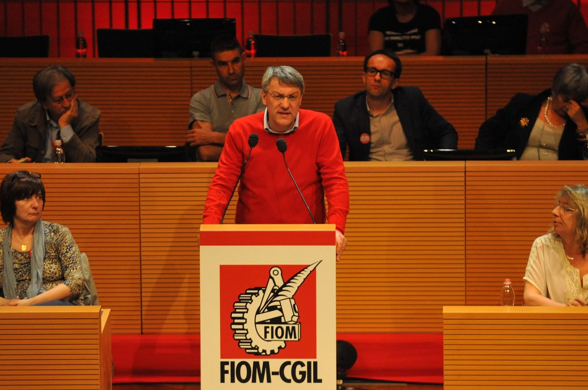 Fiom-Cgil, sfida al vertice tra accuse di brogli e voglia di autonomia