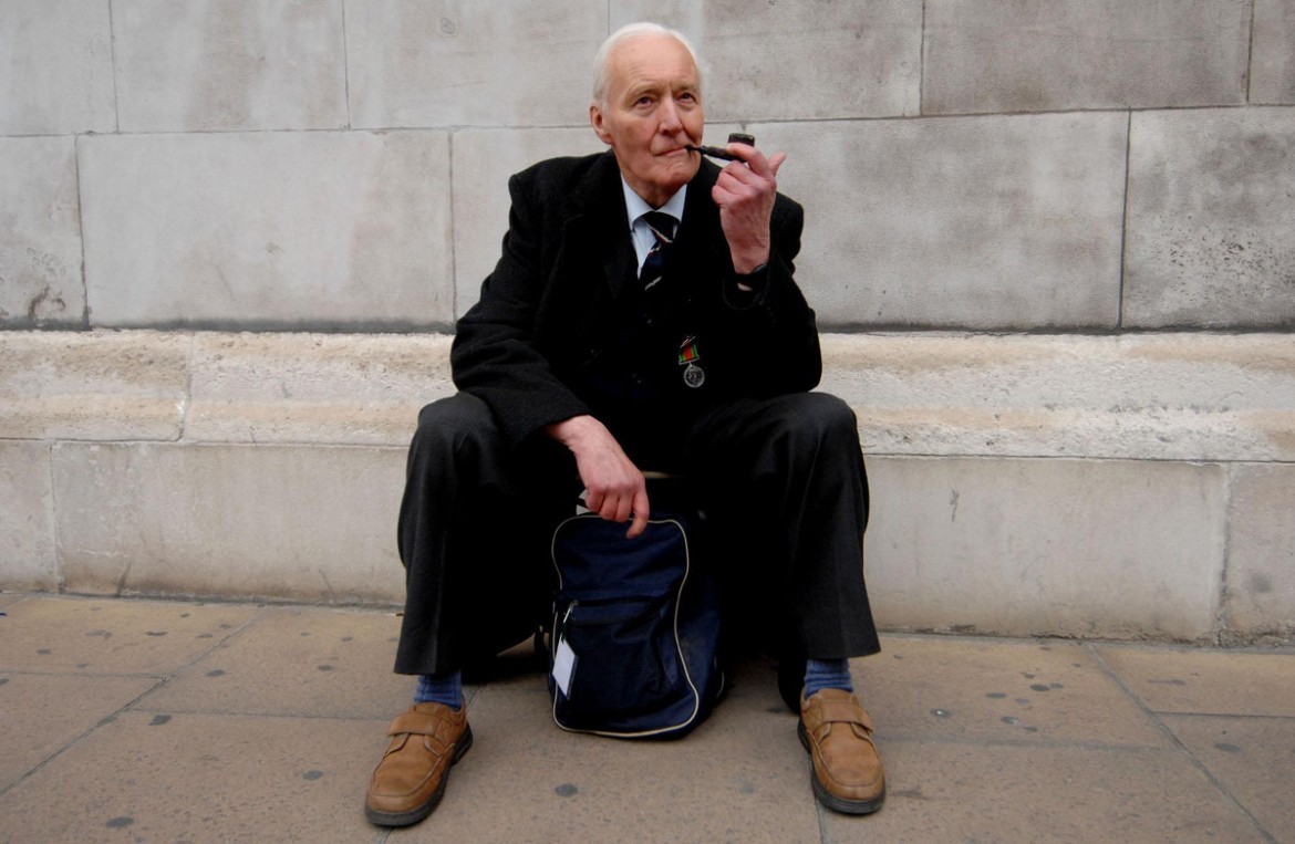 Addio a Tony Benn, “piantagrane” del Labour