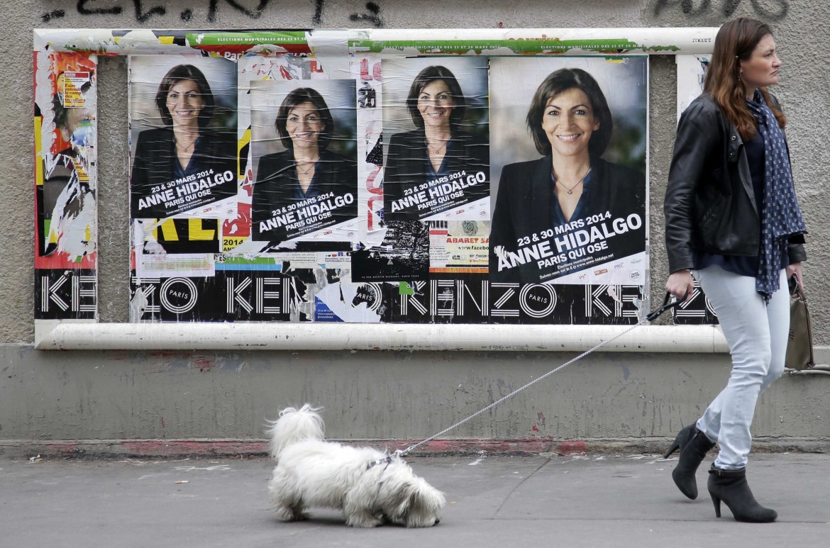 Francia al voto tra astensione e impennata del Fronte nazionale